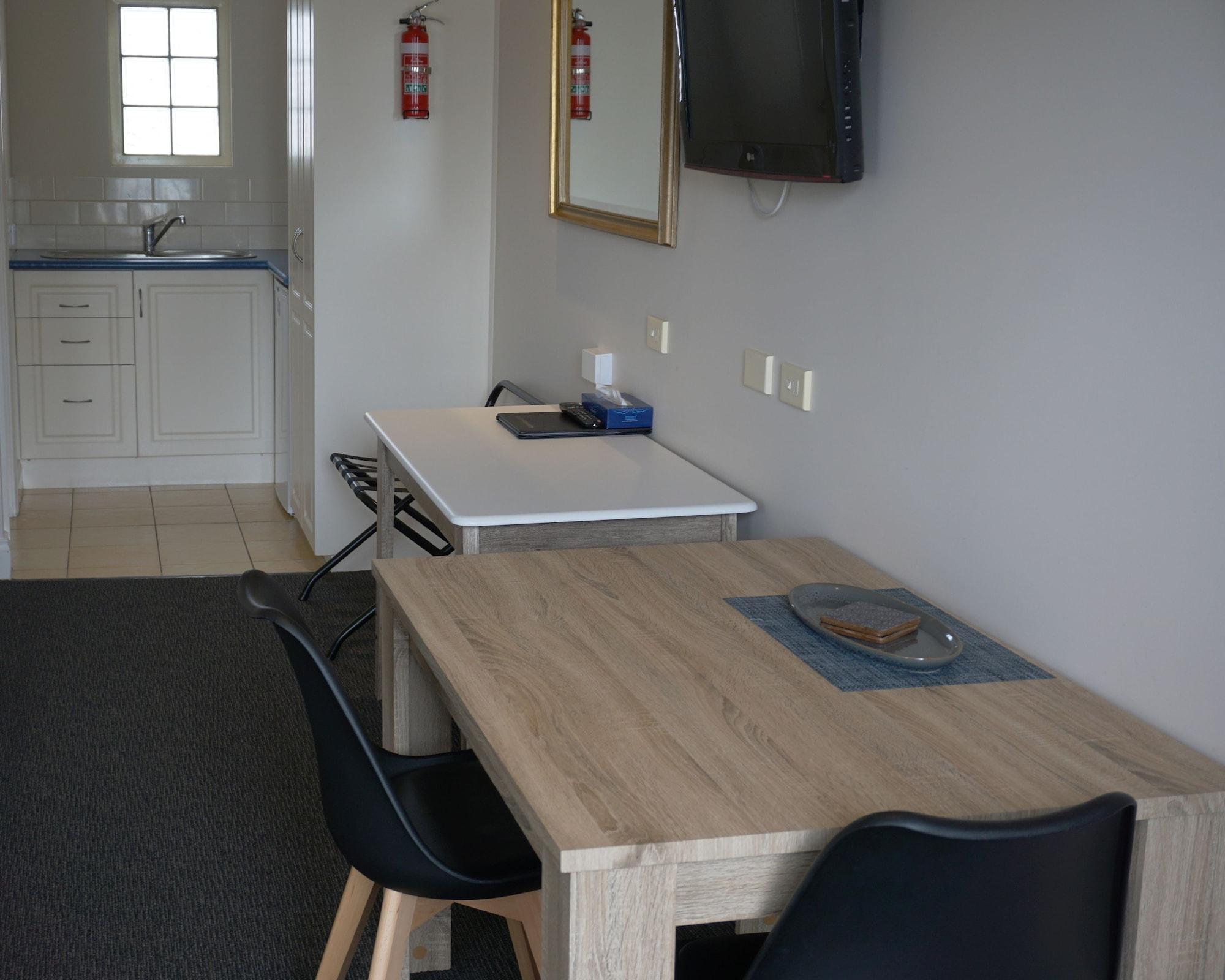 Ashmont Motel And Apartments Port Fairy Dış mekan fotoğraf