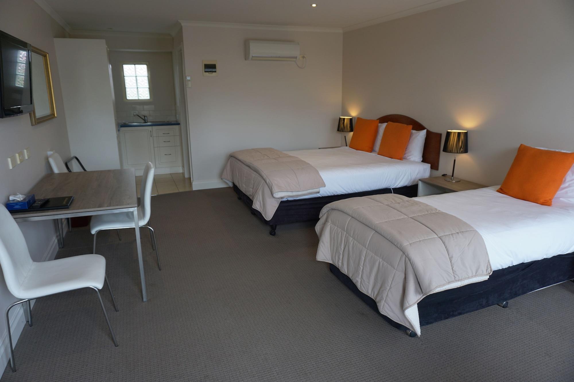 Ashmont Motel And Apartments Port Fairy Dış mekan fotoğraf