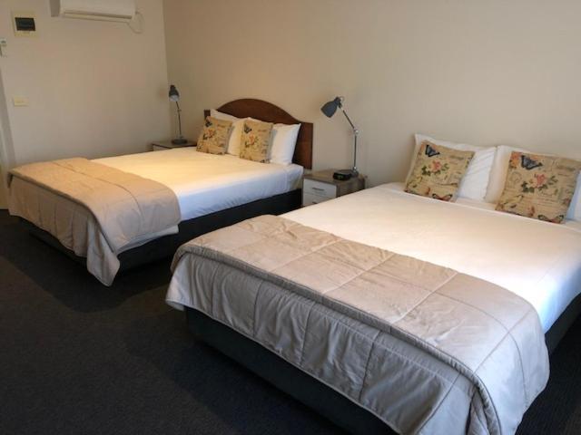 Ashmont Motel And Apartments Port Fairy Dış mekan fotoğraf