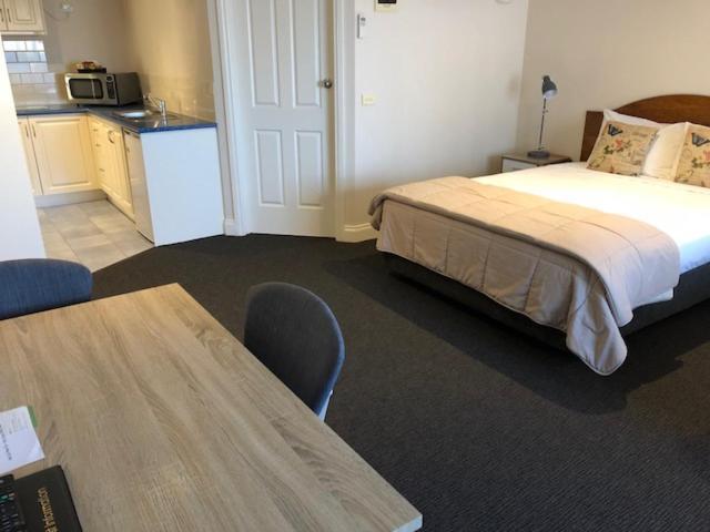 Ashmont Motel And Apartments Port Fairy Dış mekan fotoğraf