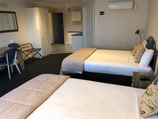 Ashmont Motel And Apartments Port Fairy Dış mekan fotoğraf